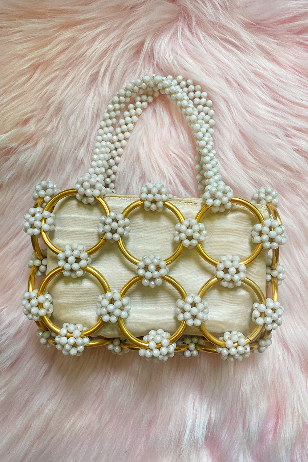 Vintage daisy beads bag